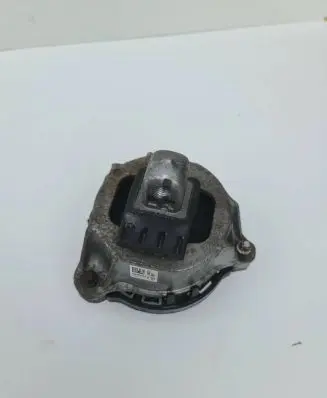 BMW X4 G02 Engine mount bracket 6860472