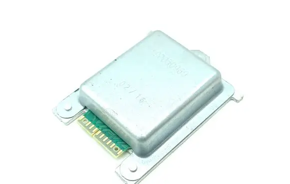 Ford Kuga III LED ballast control module L90050969