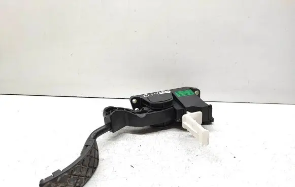 Volkswagen New Beetle Accelerator throttle pedal 1J2721503C 0280752211