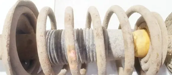 Volkswagen PASSAT B3 Front coil spring