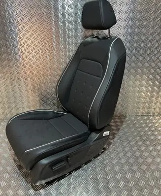 Honda ZR-V Front driver seat DG21836