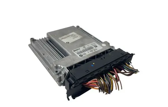 BMW 1 E81 E87 Engine control unit/module 7797216 1039S07797 0281011964