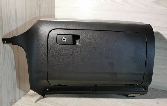 Volkswagen Golf VI Glove box set 1K1857290 P0101120