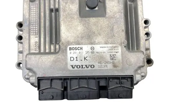 Volvo V50 Engine control unit/module 31211076 4N5112A650BB 0281011775