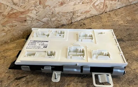 Mercedes-Benz ML W166 SAM control unit A1669001608 A1669023004 A1669019000