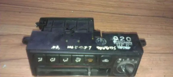 Subaru Legacy Climate control unit 72311ac020 146430-3531