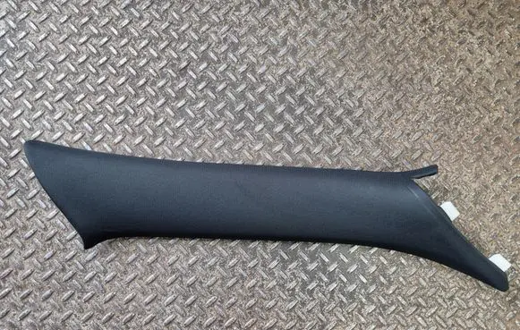 Dodge Challenger (A) pillar trim S6VX74DX9AA S1ZA04TRMAE