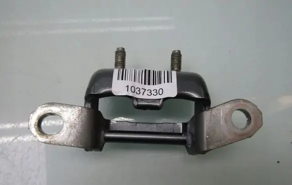 Nissan Juke I F15 Rear door upper hinge