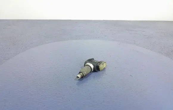 Audi A4 S4 B7 8E 8H Tire pressure sensor 6887140