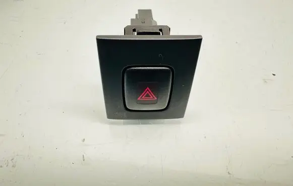 Volvo V70 Hazard light switch 9123685 13W282