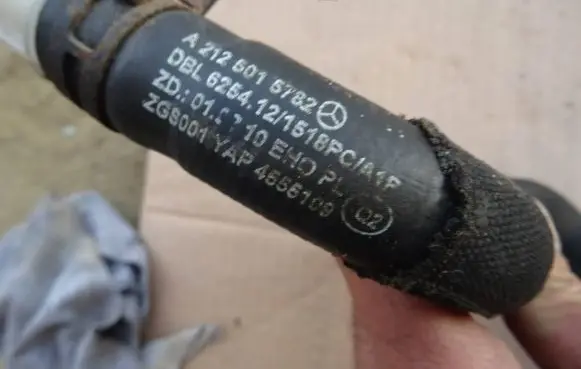 Mercedes-Benz E W212 Engine coolant pipe/hose A2125015782 4555109 2S800