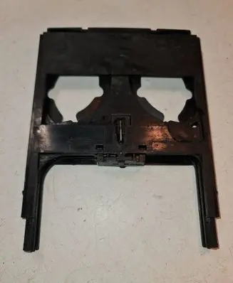 Volkswagen PASSAT B5 Cup holder 3B0862533