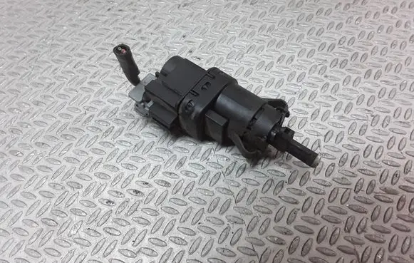 Brake pedal sensor switch