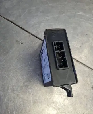 Iveco Daily 35 - 40.10 Other control units/modules 500321740 F005V00047