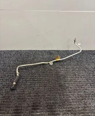 BMW 5 G30 G31 Engine coolant pipe/hose 8584875