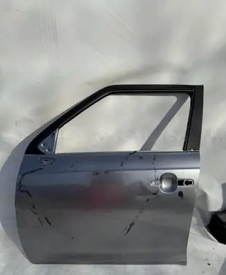 Suzuki Ignis Front door