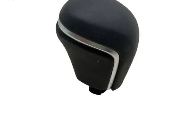 Toyota Yaris Cross Gear lever shifter trim leather/knob 