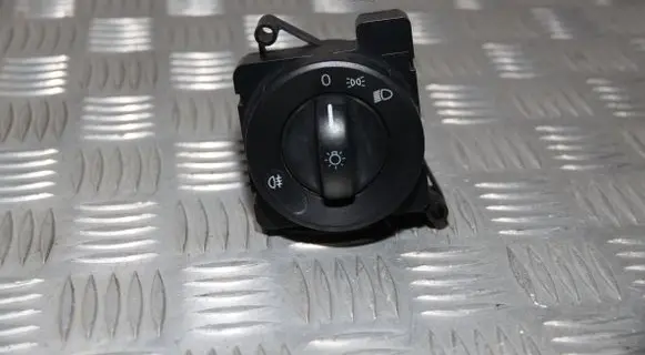 Light switch