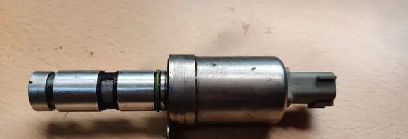 Nissan Micra Camshaft vanos timing valve 28121361