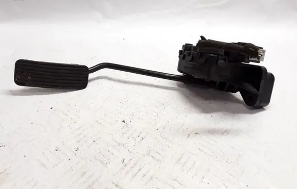 Opel Zafira B Accelerator throttle pedal 6PV00811500 9202343