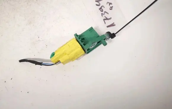 Volkswagen PASSAT B6 Airbag deployment crash/impact sensor 3c0909606