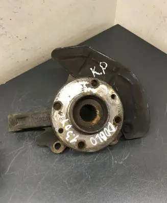 Fiat Doblo Front wheel hub
