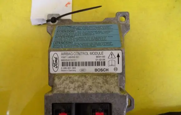 Ford Fiesta Airbag control unit/module YS6T14B056BD 0285001393