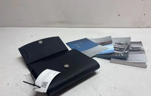 Mercedes-Benz ML W166 Owners service history hand book