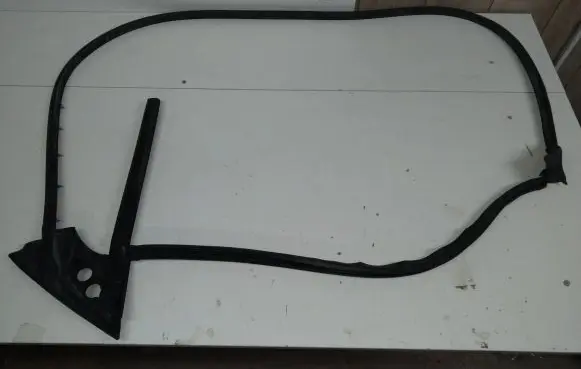 Audi S5 Facelift Rubber seal front coupe door 8T0837911