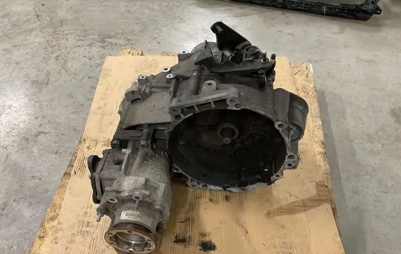 Audi Q3 8U Manual 6 speed gearbox MKH