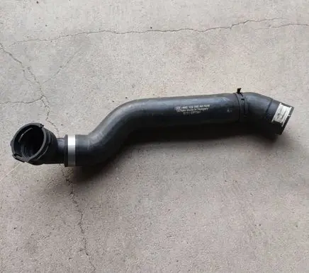 Audi Q7 4M Engine coolant pipe/hose 4M0122055AH