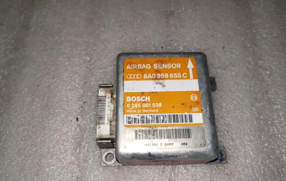 Audi A6 S6 C4 4A Airbag control unit/module 8A0959655C 0285001038