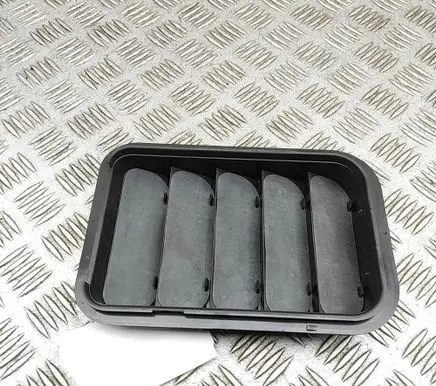 Volkswagen ID. Buzz Quarter panel pressure vent 4N0819181A