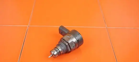 BMW 2 F45 Fuel pressure sensor 0281006394 B47D20B