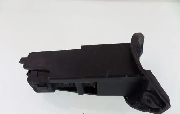 Fuel tank cap lock