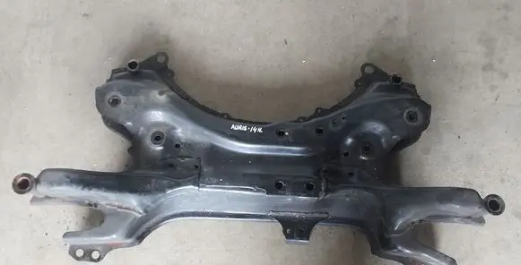 Toyota Auris E180 Front subframe