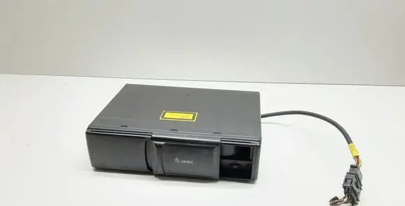 Volkswagen Touareg I CD/DVD changer 1J6035111