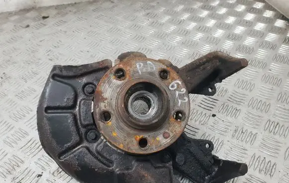 Audi A3 S3 8P Front wheel hub