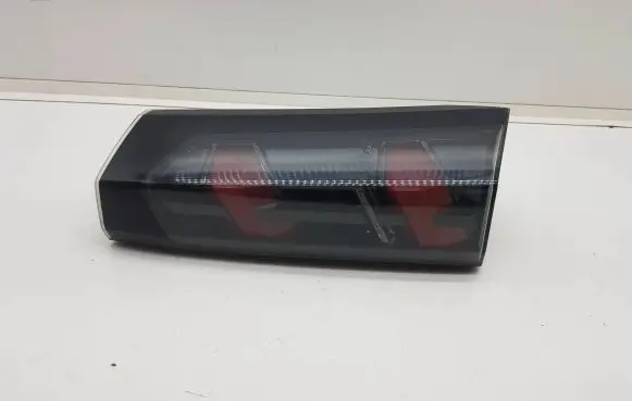 Peugeot 2008 II Tailgate rear/tail lights FR26950232 RE29011011