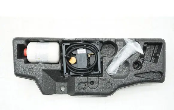 Volvo V60 Trunk/boot lower side trim panel 31471271