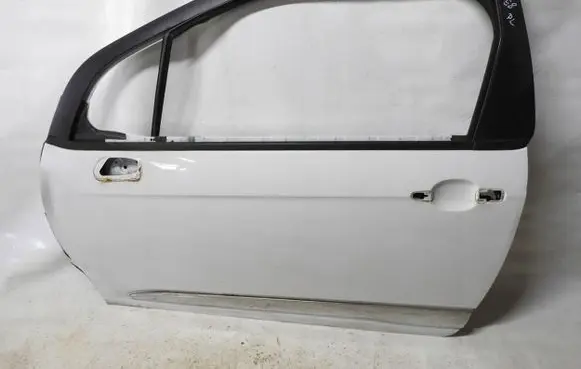 Citroen DS3 Front door 20CQ28