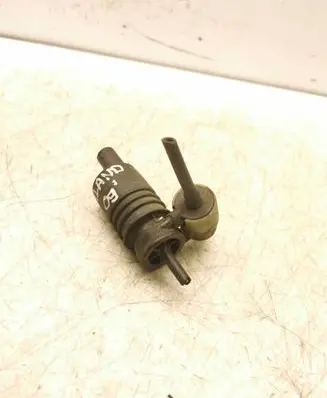 Mitsubishi Outlander Windscreen/windshield washer pump 3043125