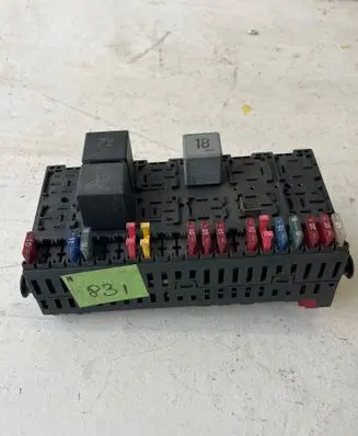 Volkswagen Transporter - Caravelle T4 Fuse box set 357937039