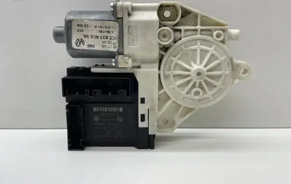 Volkswagen Jetta V Front door window regulator motor 1K5837402AK 1K0959793L
