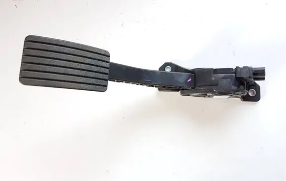 Mitsubishi L200 Accelerator throttle pedal 1600A149 6PV312083