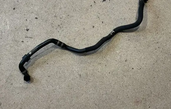 BMW X3 G01 Engine coolant pipe/hose 7926446