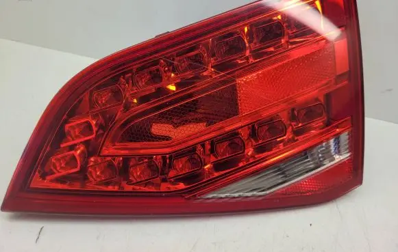 Audi A4 S4 B8 8K Tailgate rear/tail lights 8K5945094B
