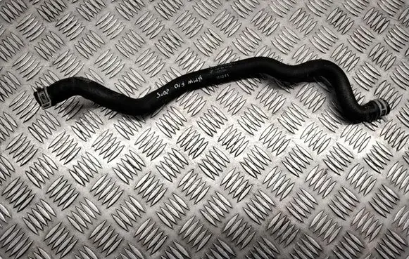 BMW 5 F10 F11 Engine coolant pipe/hose 9119168