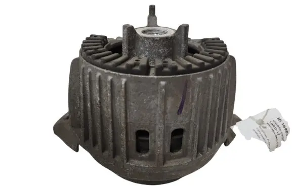 Mercedes-Benz E W212 Engine mount bracket A2122406417