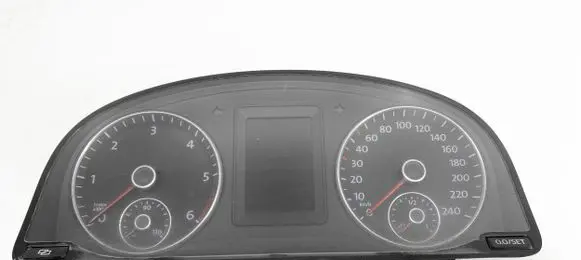 Volkswagen Caddy Speedometer (instrument cluster) 2K0920865A